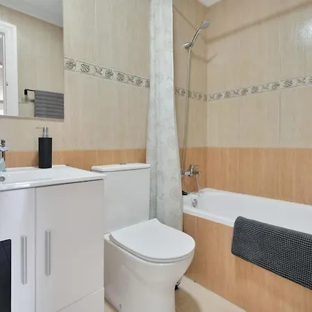 Estudio Con Wifi Piscina Y Parking En - Acuario 5 Apartment Benalmadena